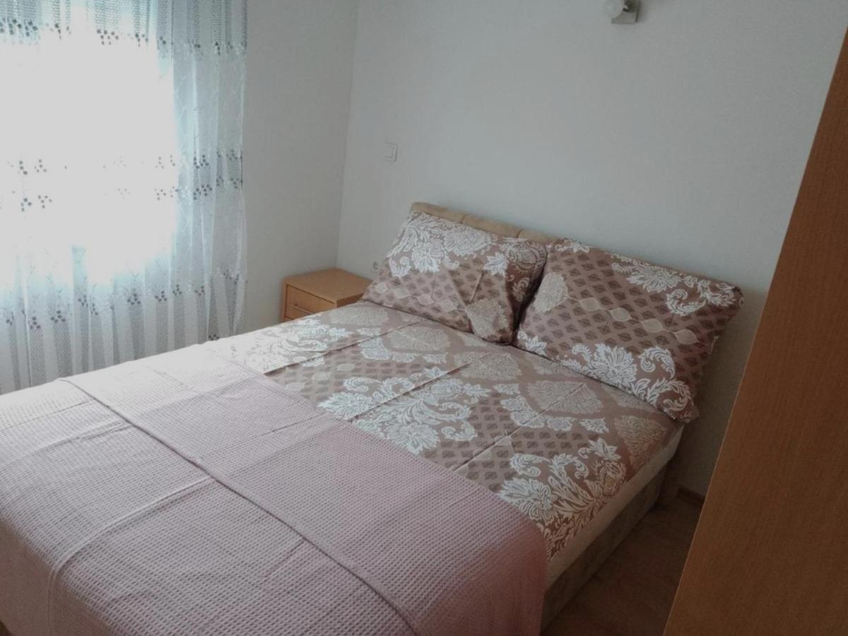 Apartman Josipa Перой Экстерьер фото